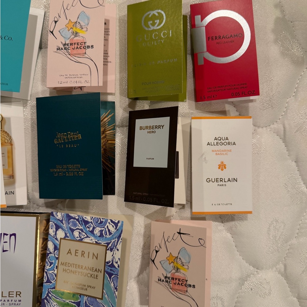 Assorted Perfume Sample Set - image 3